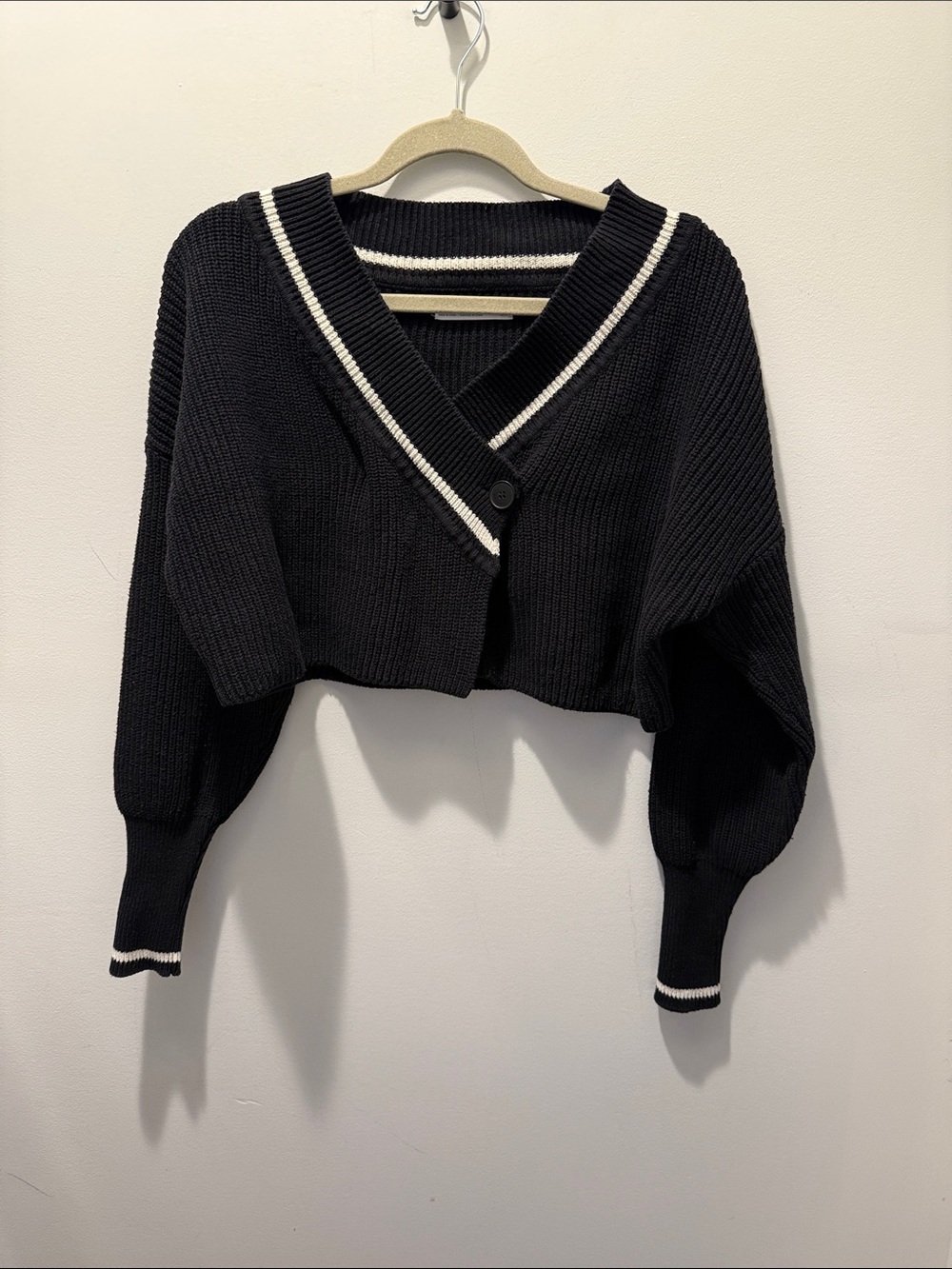 Oak + Fort cropped wrap cardigan in black, XS
